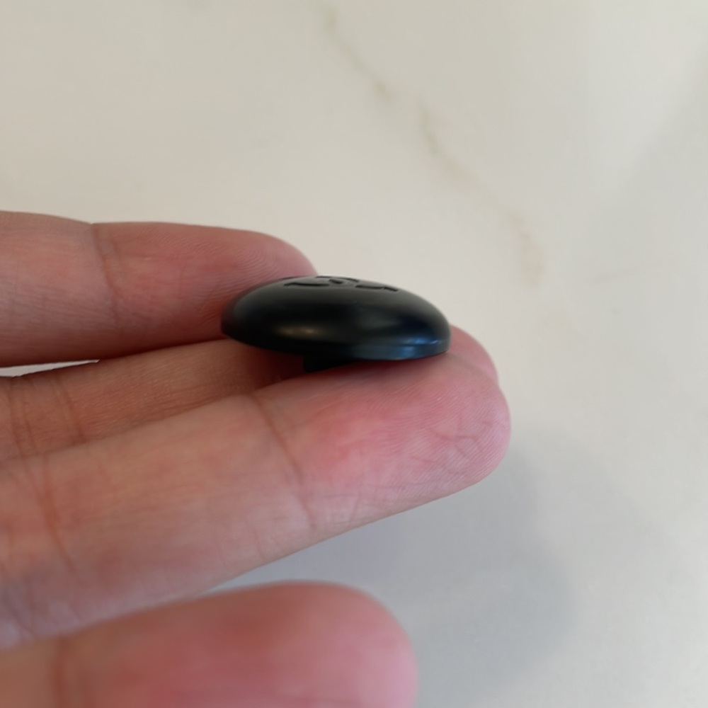 Chanel Black Cc Rounded Shank Button - image 5